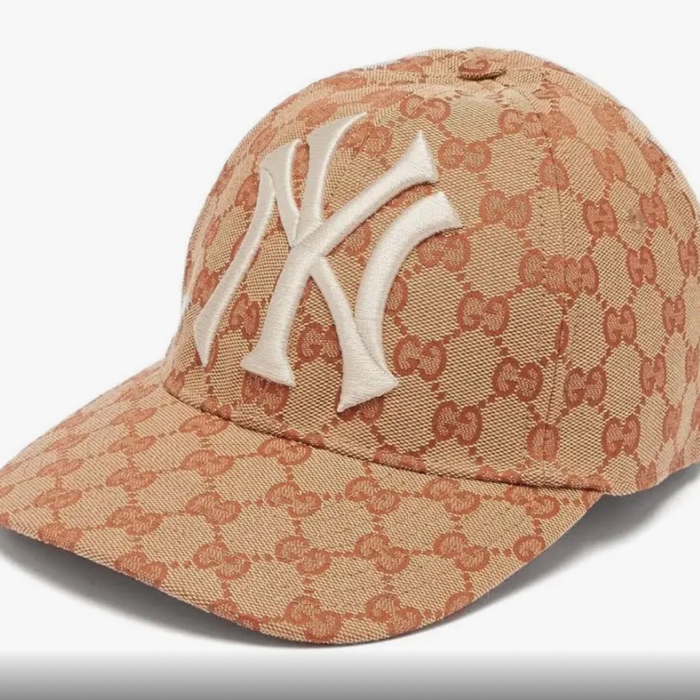 Gucci NY Yankees hat.